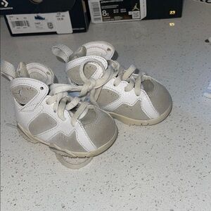 Jordan 7 toddler size 3c Baby Sneakers White Gray